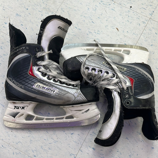 Used Bauer Vapor Select II Size 7.5 Player Skates