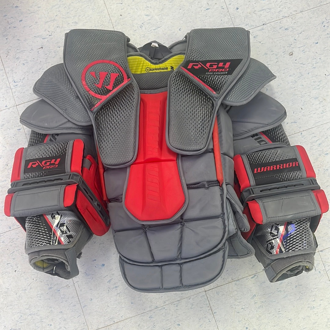 Used Warrior R/G4 Pro Senior Medium Chest Protector — Crow's Sports Hockey