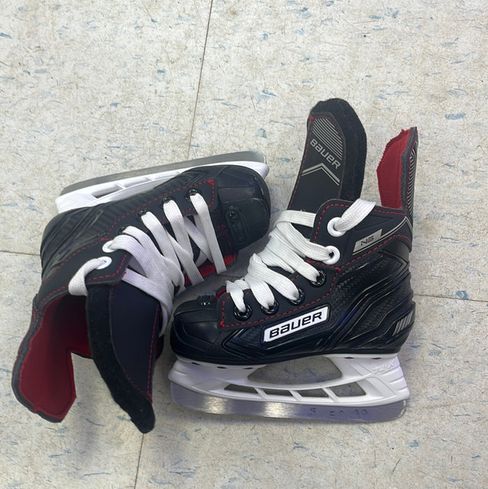 Used Bauer NS Size 6 Youth Player Skates
