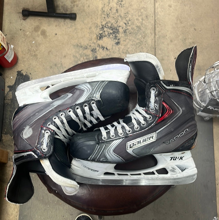 Used Bauer Vapor X90 Size 8 Skates