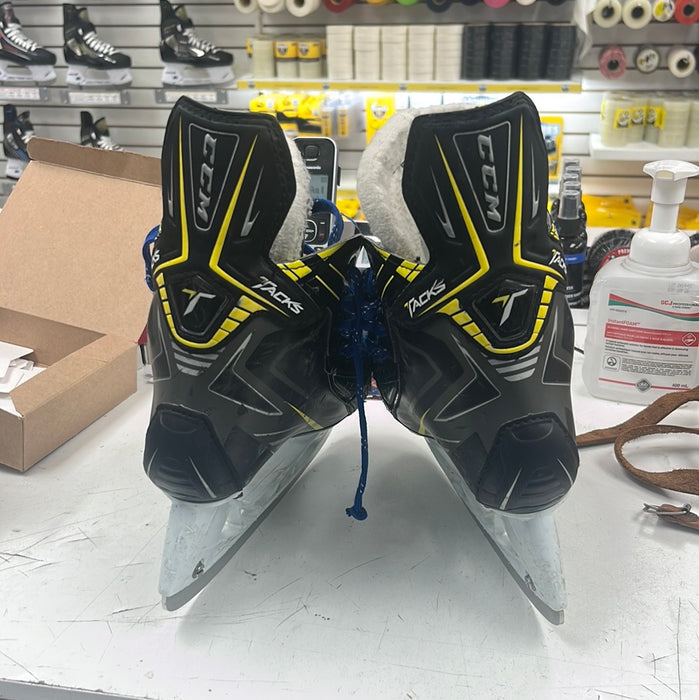 Used CCM Tacks 5092 2D Player Skates