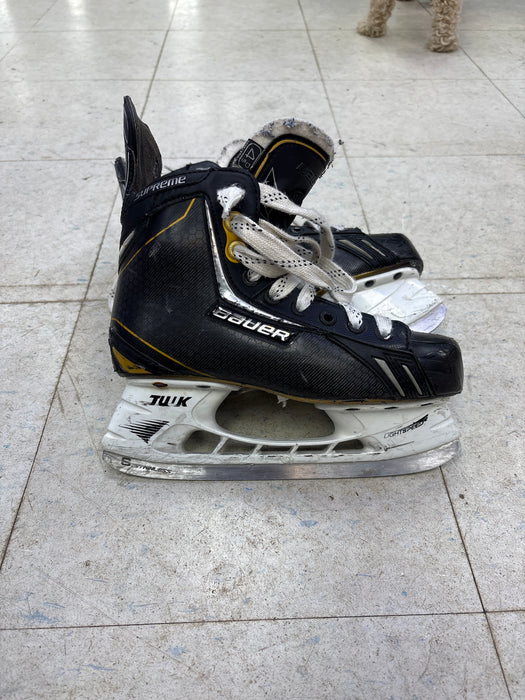 Used Bauer Supreme One.7 Skates Intermediate 4.5 D