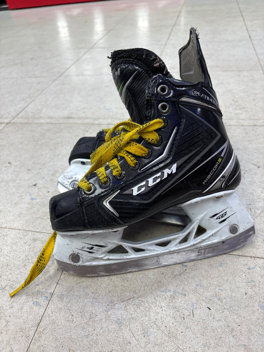 Used CCM Ribcore Platinum Size 1.0 D Skate