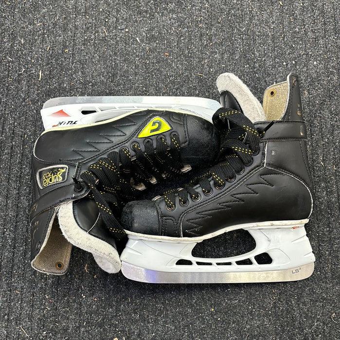 Used Graf Supra 703 Size 6.0 Skates