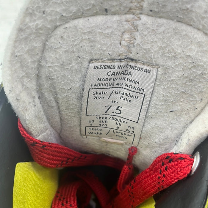 Used CCM SuperTacks 9370 Size 7.5 Player Skates