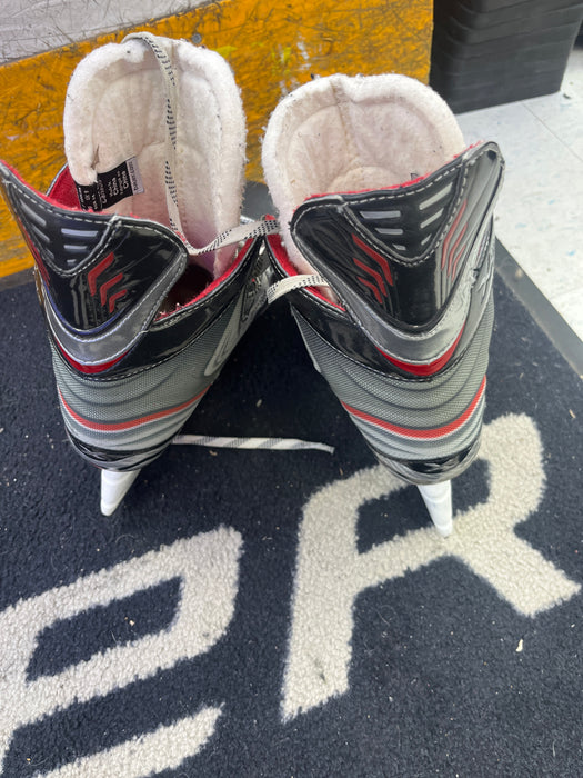 Used Bauer Vapor X4.0 Size 8.5 Skates