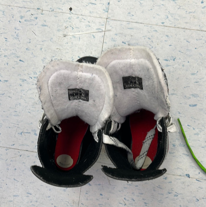 Used CCM JetSpeed FT 340 Size 1 Player Skates