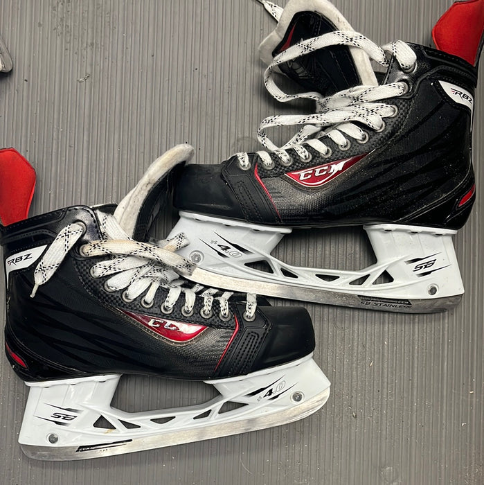 Used CCM RBZ 9.5D Player Skates