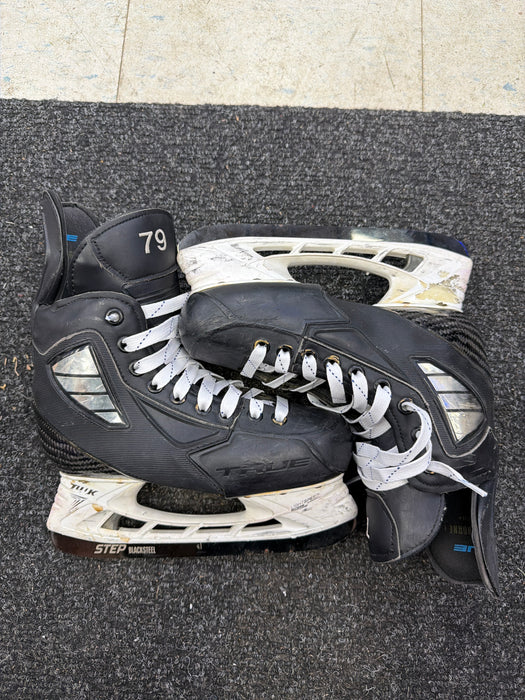 Used True Custom Size 2.0 Skates