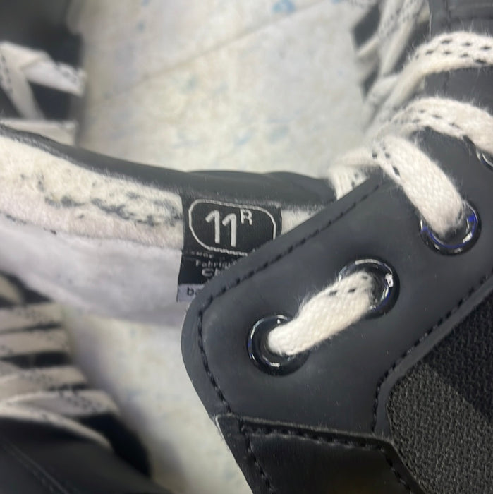 Used Bauer Supreme 140 Size 11 Player Skates