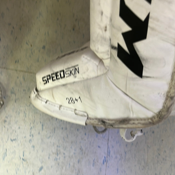 Used CCM EFlex 5.5 28+1 Goal Pads