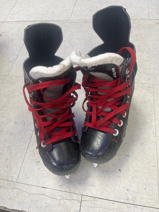 Used Bauer Vapor X500 Size 13 Youth Skates
