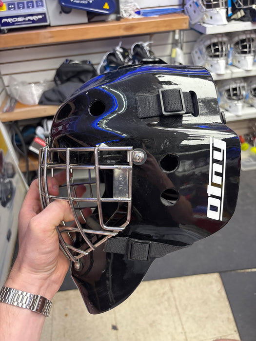 Demo Otny X1 CSA Senior Goal Mask