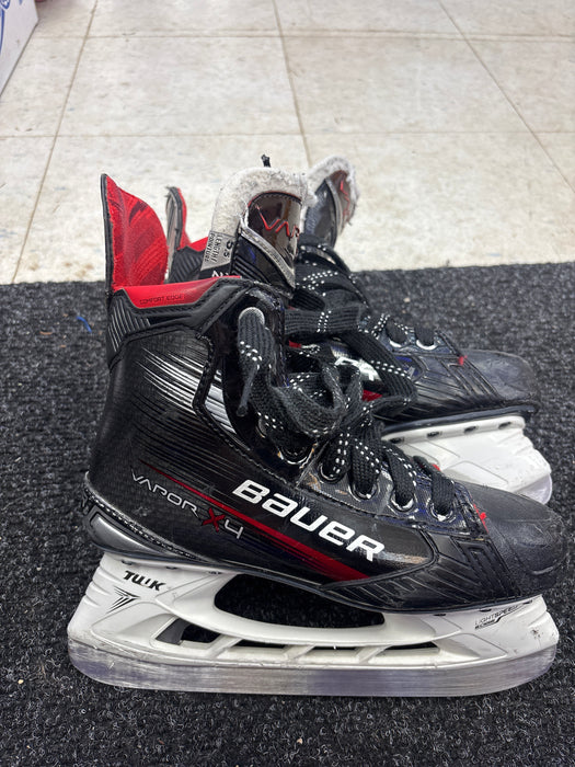 Used Bauer Vapor X4 Size 5.5 Fit 2 Skates