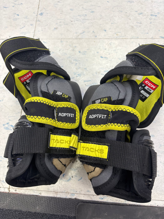 Used CCM AS580 Elbow Pads Junior Medium