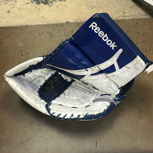 Used Reebok 9000 Intermediate Full Right Catcher