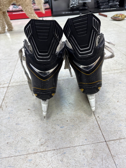 Used Bauer Supreme One.7 Skates Intermediate 4.5 D