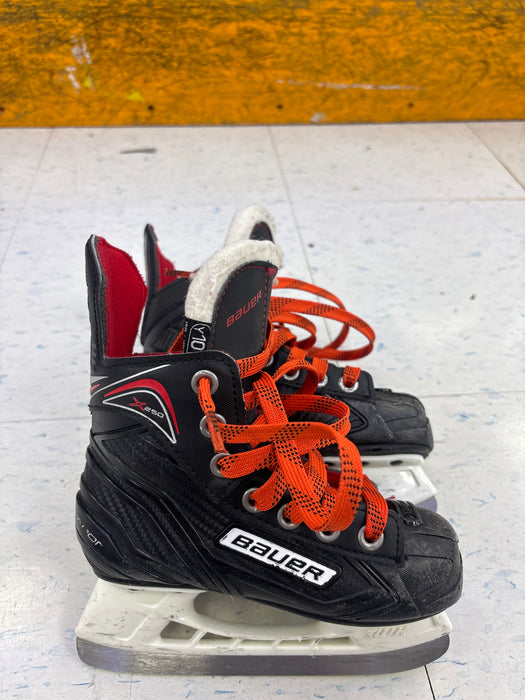 Used Bauer Vapor x250 Youth 10.0 Skates