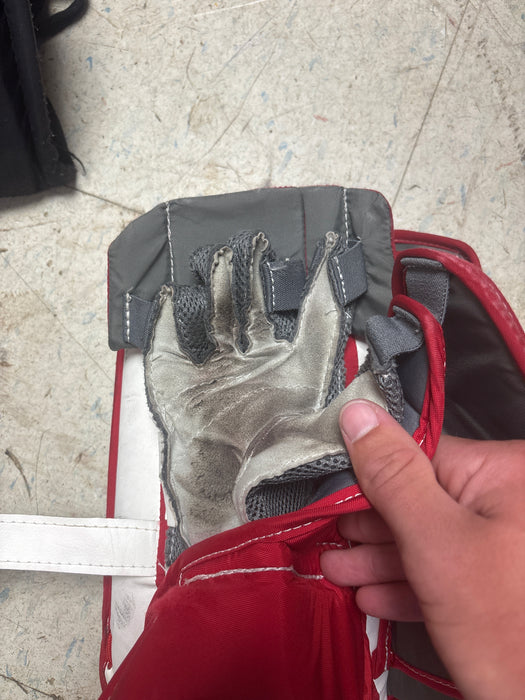 Used Warrior R/G5 Blocker Size Youth
