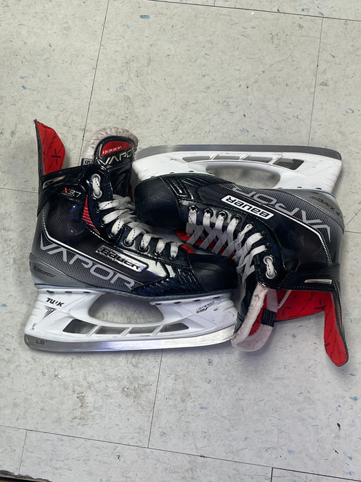 Used Bauer Vapor X3.7 Size 5.5 Skates