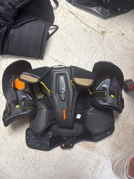 Used CCM Tacks AS-V Pro Shoulder Pads Size Senior Medium