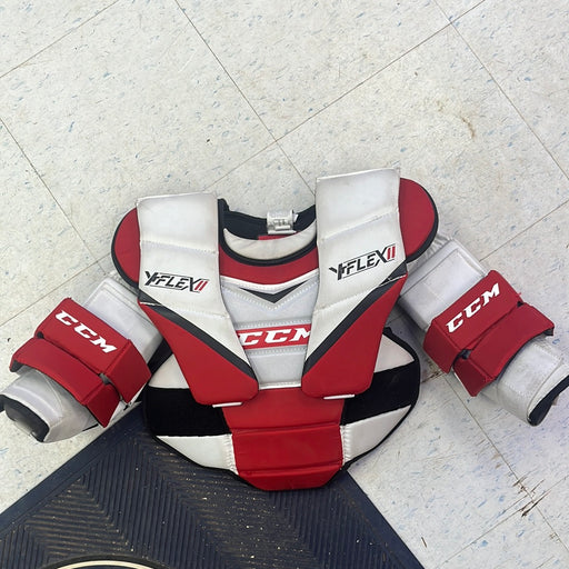 Used CCM YTFlex II Youth Small-Medium Chest Protector