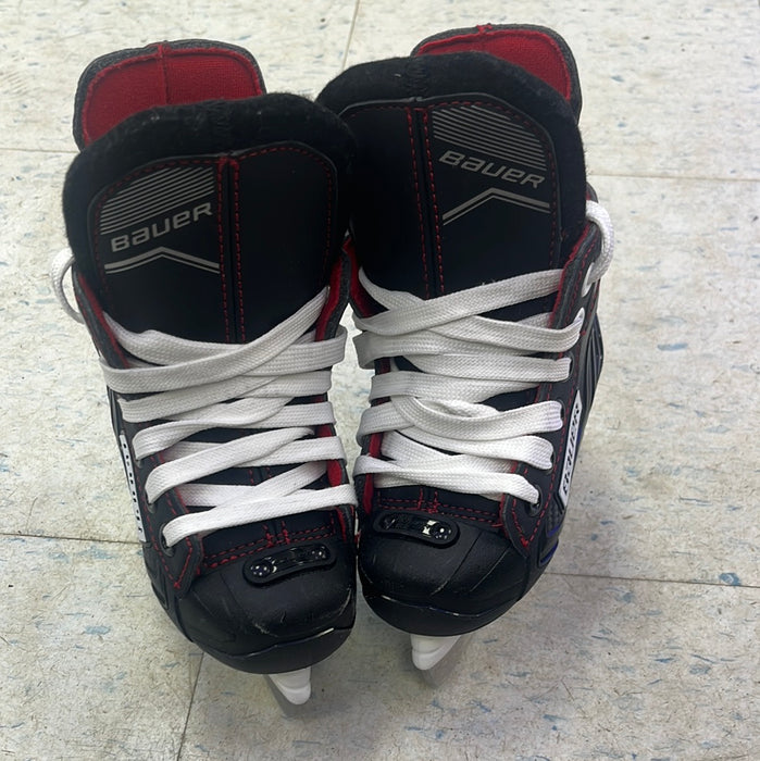 Used Bauer NS Size 6 Youth Player Skates
