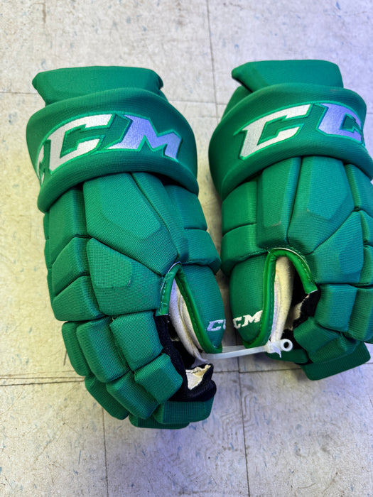 Toronto Maples Leafs Pro Stock CCM 15” Gloves - Pooley