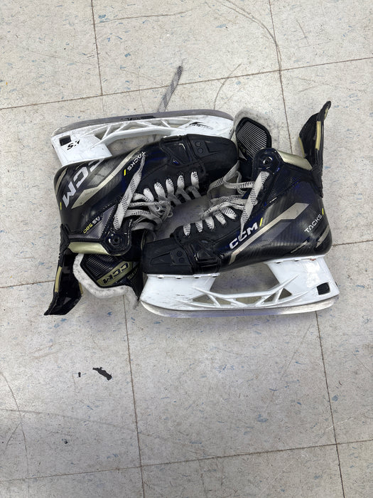 Used CCM Tacks AS580 Size 8.0 Regular Skates