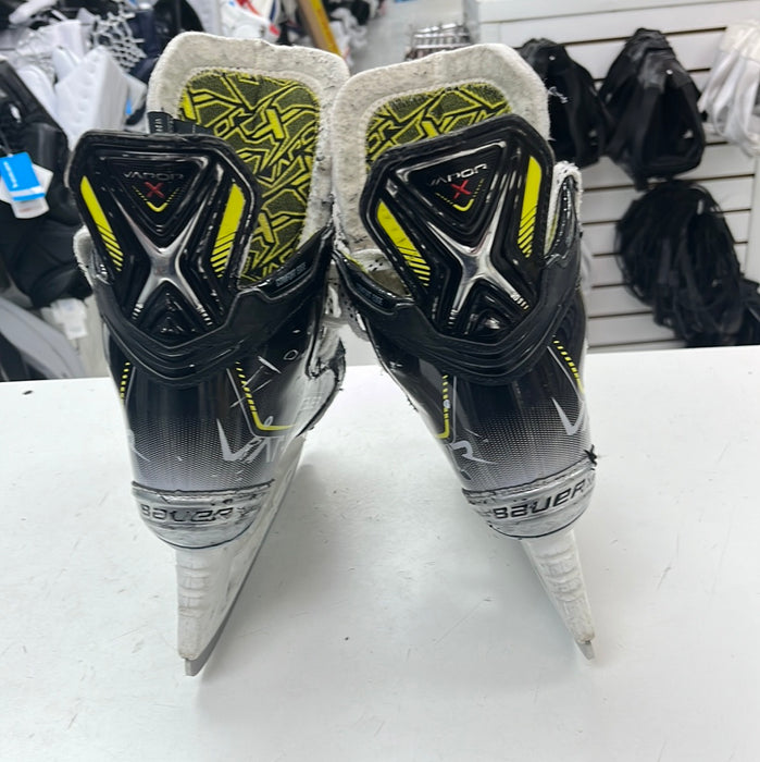Used Bauer Vapor 3X Player Skates size 2D