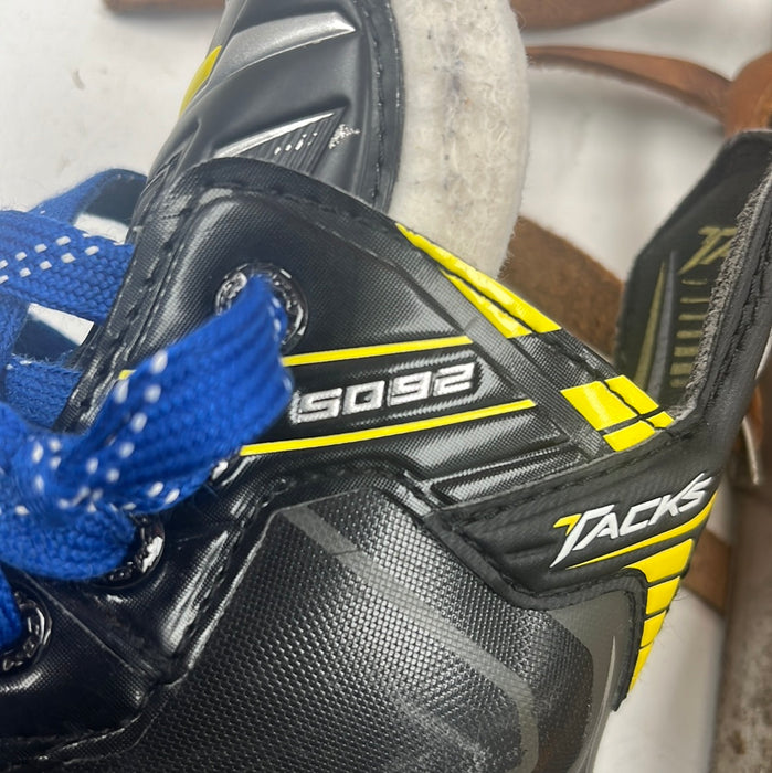 Used CCM Tacks 5092 2D Player Skates