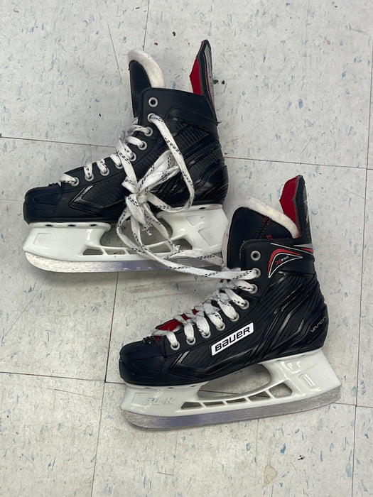 Used Bauer Vapor X250 Size 4 Skates