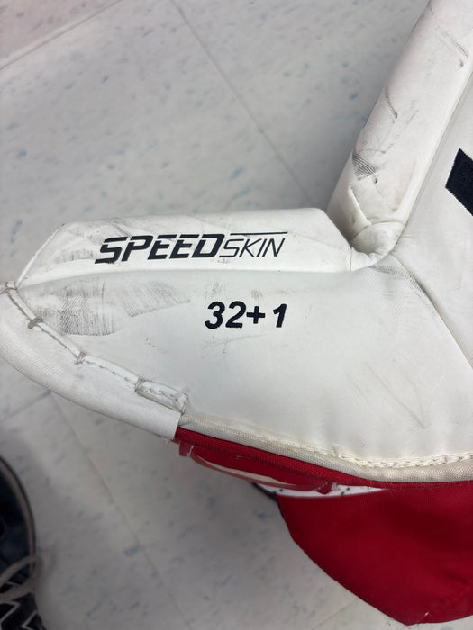 Used CCM EFlex 32+1 Intermediate Goal Pads