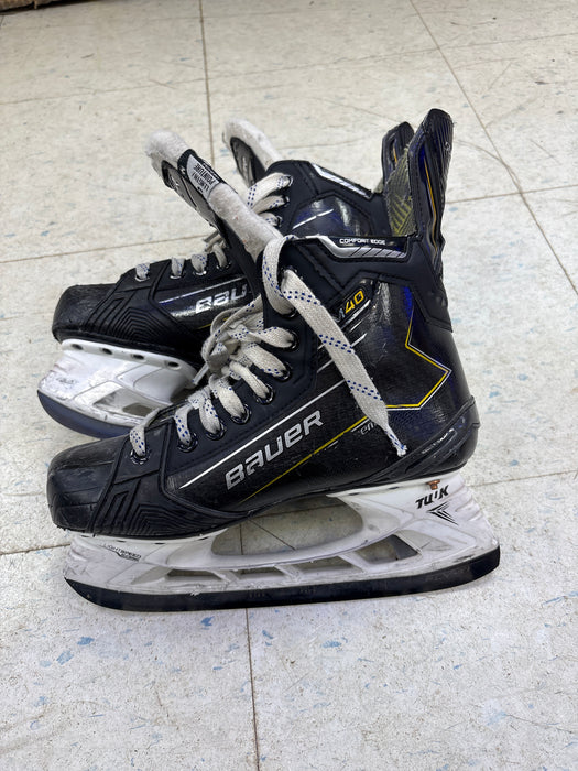 Used Bauer Supreme M40 Size 5.0 Fit 2 Skate