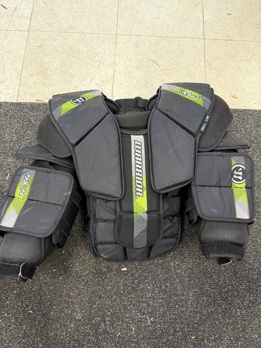 Used Warrior Ritual X4 E Intermediate Small/Medium Chest Protector