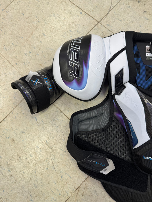 Bauer 'Demo' Vapor FlyLite Shoulder Pads Senior