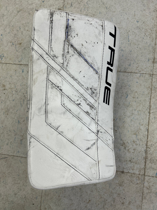 Used True Hzrdus 7X4 Senior Blocker