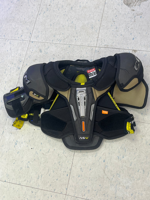 Used CCM Tacks AS-V Junior Medium Shoulder Pads