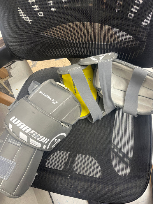 Used Warrior Ritual G3 Intermediate Knee Pads