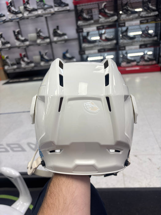 Used CCM Vector 08 Senior Large Helmet