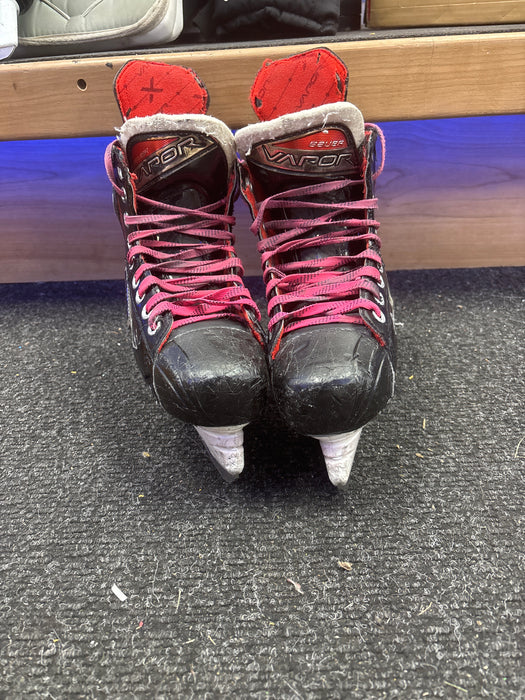 Used Bauer Vapor X3.7 Skates Size 4.0 D
