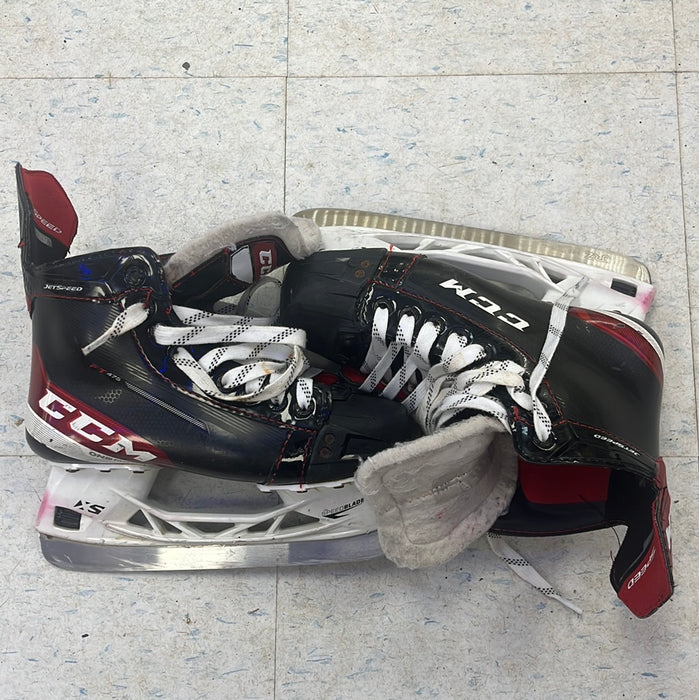 Used CCM JetSpeed FT475 Size 5.5 Player Skates