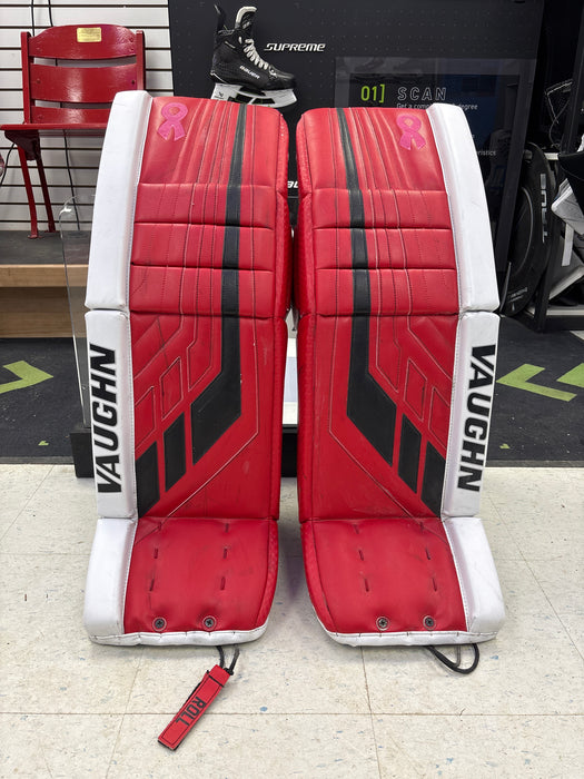 Used Vaughn VE8 Pro Carbon 34+2 Senior Goal Pads