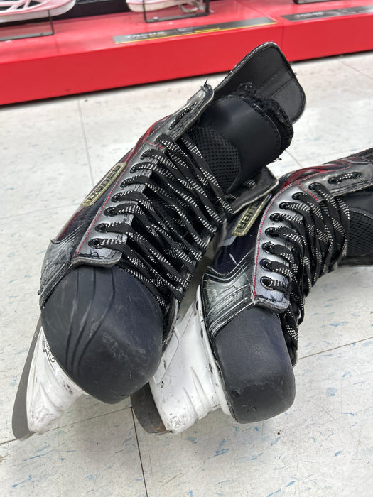 Used Bauer Vapor APX2 Player Skates