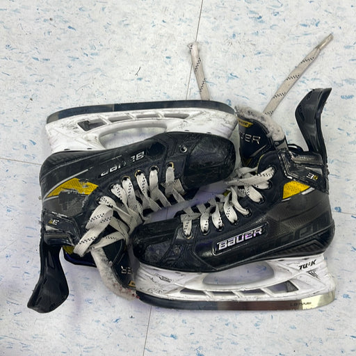 Used Bauer Supreme 3S Pro Size 3 Player Skates