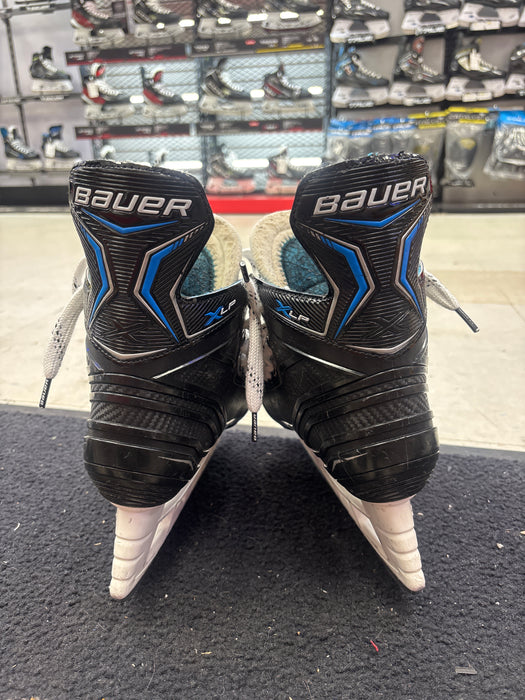 Used Bauer XLP Size 4.0 Skates