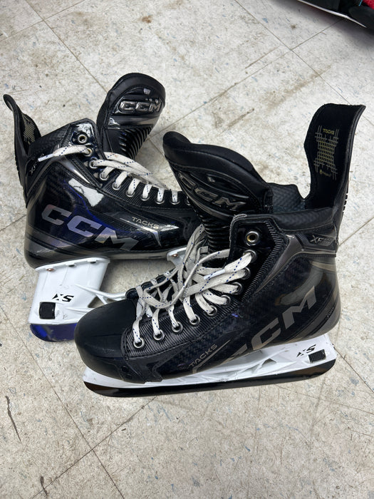 Used CCM Tacks XF Pro Player Skates