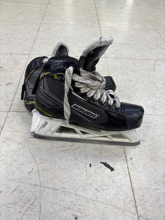 Used Bauer Supreme S27 Size 3.0 D Goal Skate
