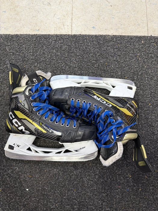 Used CCM Tacks AS-V Pro Size 9.0 Tapered Skated
