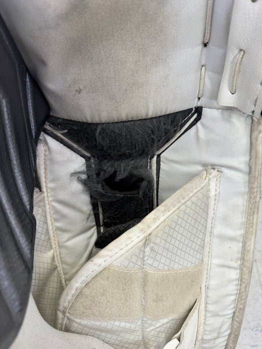 Used CCM Premier P2.9 Leg Pads 30" + 1"